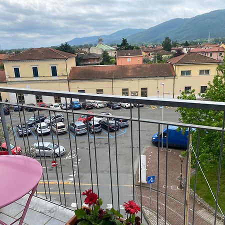 B&B Del Viaggiatore Sarzana Bagian luar foto