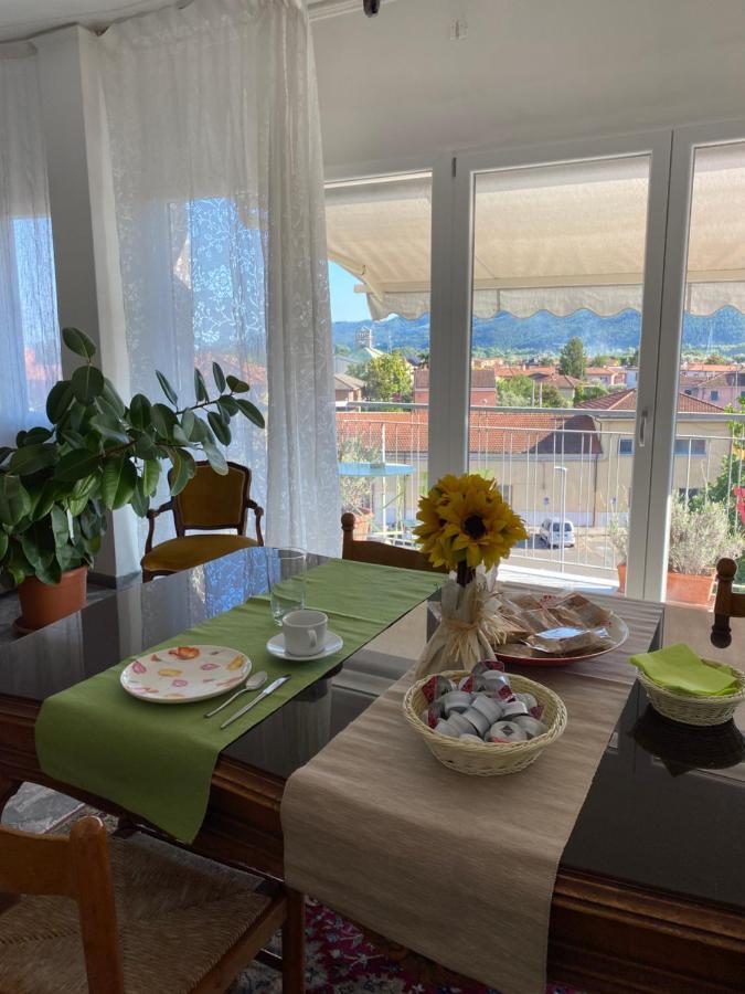 B&B Del Viaggiatore Sarzana Bagian luar foto